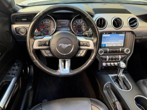 Used 2019 Ford Mustang GT Premium RWD image 19