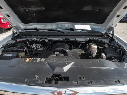 Used 2018 Chevrolet Silverado 1500 W/T w/ Trailering Package AWD/4WD image 42