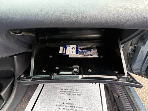 Used 2000 Ford Contour SE image 31