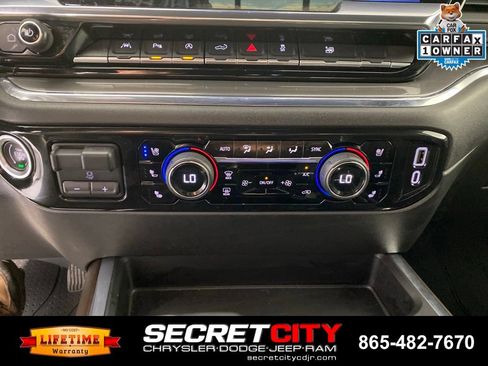 Used 2024 Chevrolet Silverado 1500 High Country w/ High Country Premium Package AWD/4WD image 22