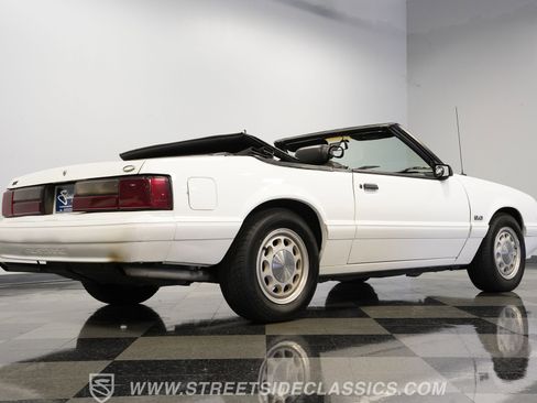 Used 1987 Ford Mustang LX image 27
