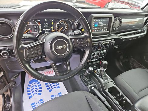 Used 2021 Jeep Wrangler Unlimited Sport w/ Technology Group image 12