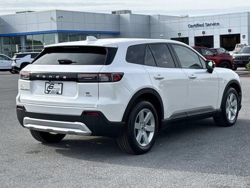 Used 2024 Honda Prologue EX image 25