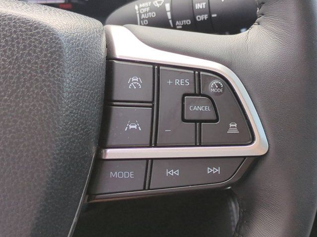 Used 2024 Toyota Grand Highlander FWD image 24