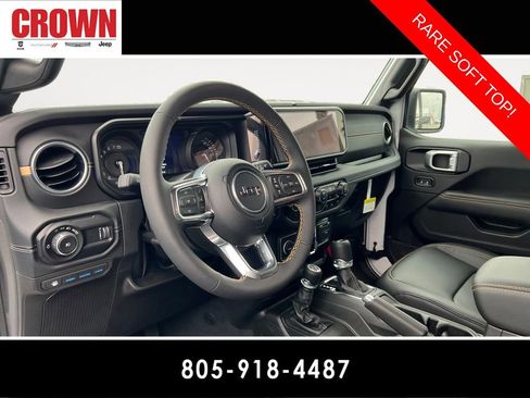 Used 2024 Jeep Wrangler Unlimited Sahara w/ Safety Group image 10