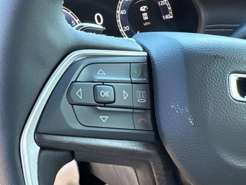 New 2026 Jeep Grand Cherokee Limited w/ Limited Altitude Package AWD/4WD image 26