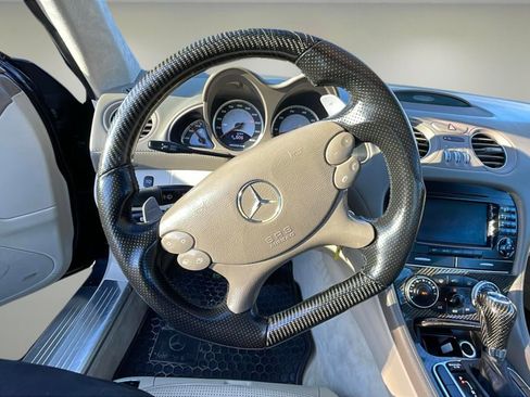 Used 2007 Mercedes-Benz SL 55 AMG image 11