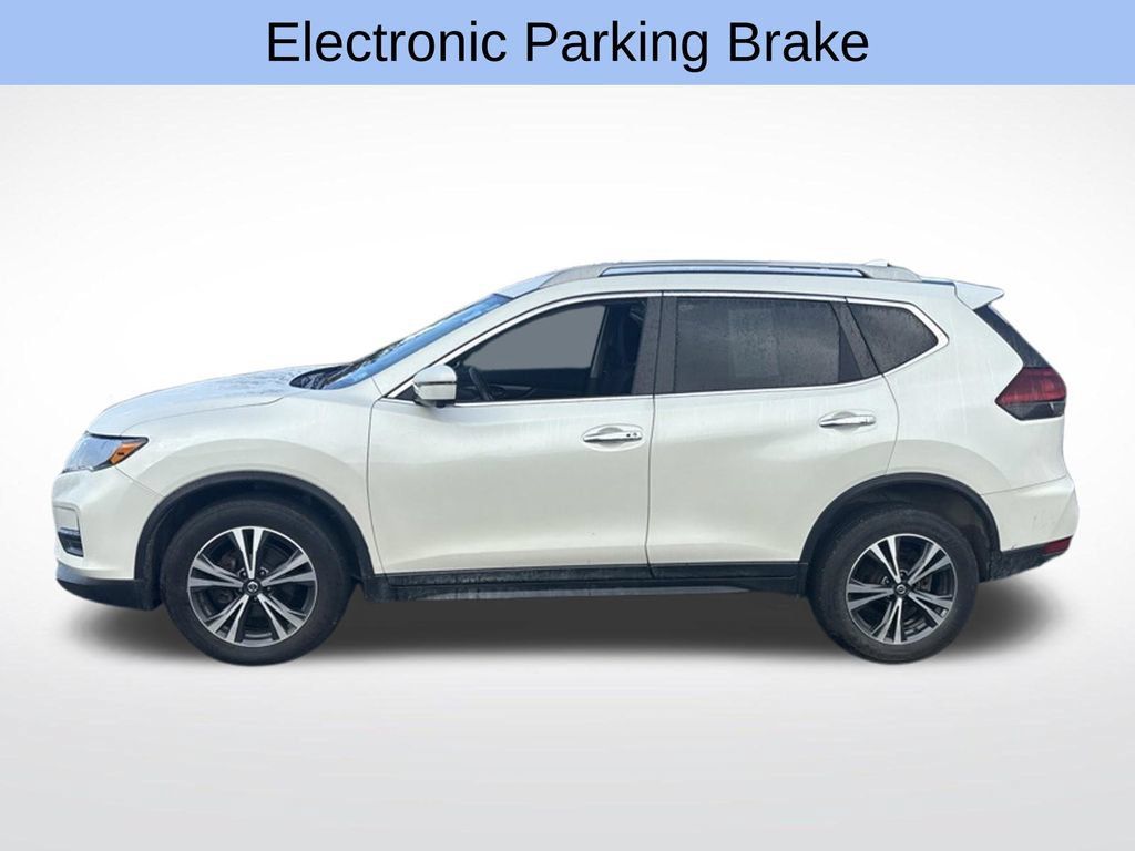 Used 2020 Nissan Rogue SV w/ Premium Package AWD/4WD image 4