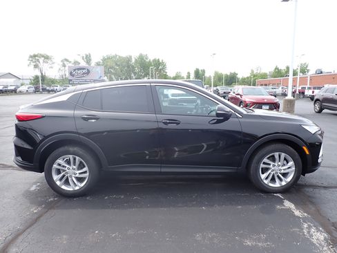 New 2025 Buick Envista Preferred image 10