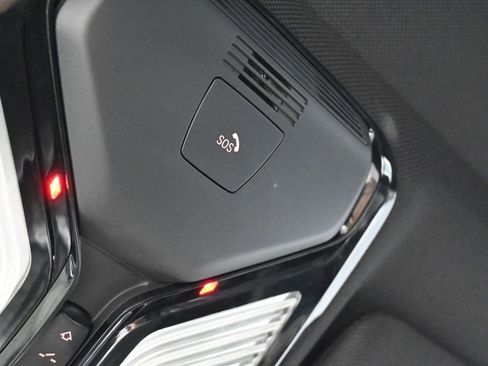 Used 2017 BMW 540i image 25