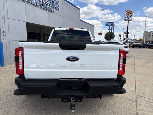 Used 2023 Ford F350 XL w/ 360-Degree Camera Package RWD image 4