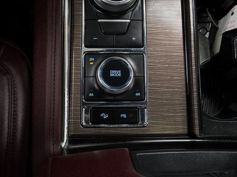 Used 2023 Ford Expedition Max Limited image 35