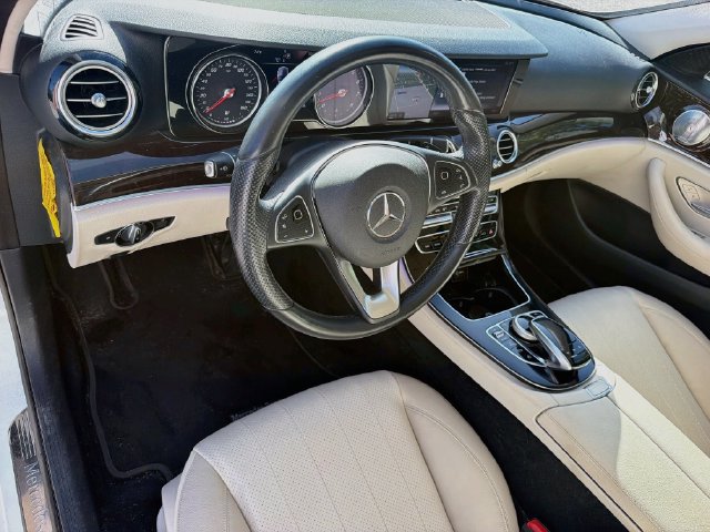 Used 2017 Mercedes-Benz E 300 image 24