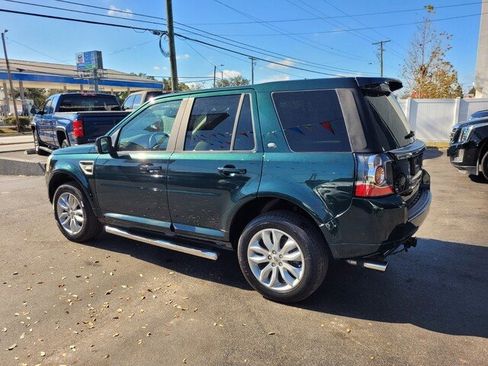 Used 2014 Land Rover LR2 image 8