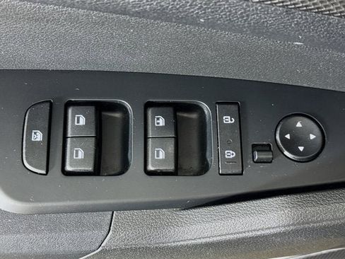 Certified 2023 Kia Sportage LX image 17