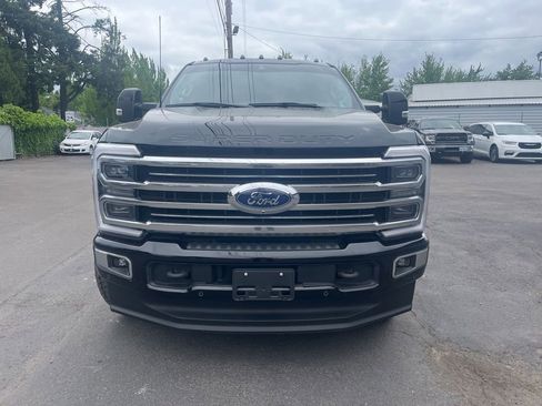 Used 2023 Ford F350 Limited w/ FX4 Off-Road Package AWD/4WD image 2
