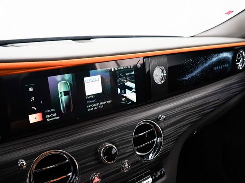 New 2025 Rolls-Royce Spectre w/ Spectre Launch Package image 36