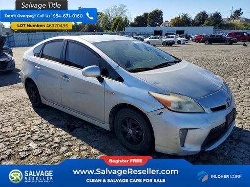 Used 2012 Toyota Prius Two FWD image 5