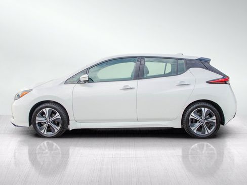 Used 2020 Nissan Leaf SL Plus FWD image 2