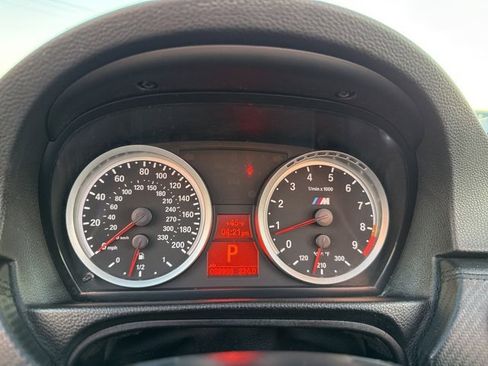 Used 2013 BMW M3 Convertible image 42