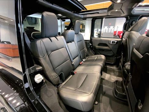 New 2025 Jeep Wrangler Unlimited Rubicon 392 image 22