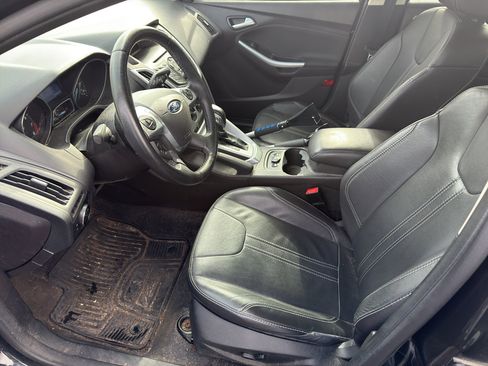 Used 2014 Ford Focus SE w/ Equipment Group 201A image 5