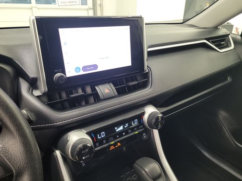 Certified 2025 Toyota RAV4 XLE AWD/4WD image 25