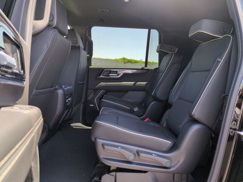 New 2026 GMC Yukon XL Elevation RWD image 25