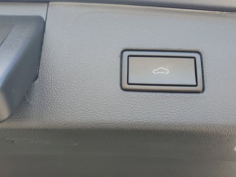 Certified 2021 Volkswagen Atlas SEL Premium AWD/4WD image 15