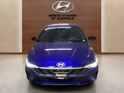 Used 2025 Hyundai Elantra Sport image 8