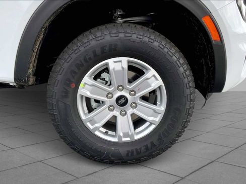 New 2025 Ford Ranger XL image 12
