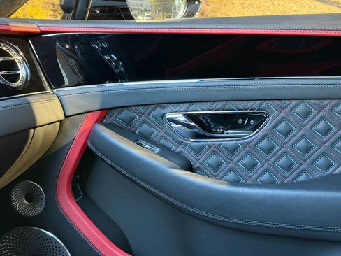 Used 2022 Bentley Continental GT Speed image 30