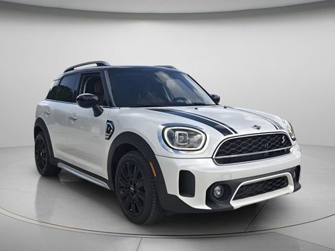 Used 2024 MINI Cooper Countryman S w/ Signature Upholstery Package FWD image 8