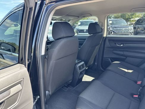 Used 2025 Honda CR-V LX image 25