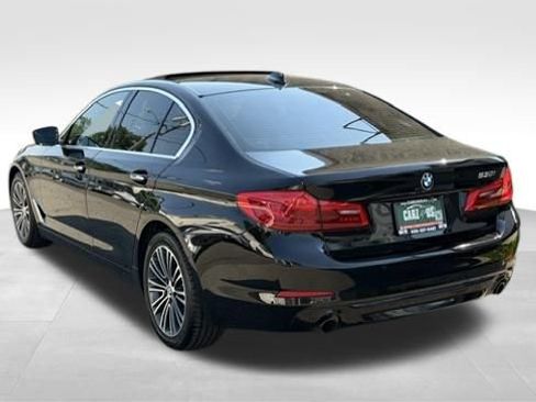 Used 2018 BMW 530i w/ Premium Package RWD image 9