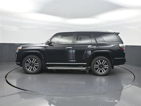Used 2020 Toyota 4Runner Limited AWD/4WD image 2