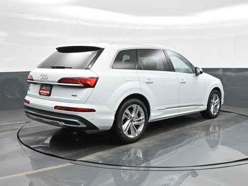 Used 2023 Audi Q7 3.0T Prestige image 7
