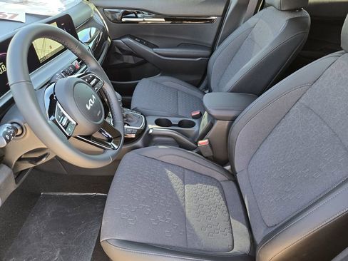 New 2026 Kia Seltos S AWD/4WD image 9