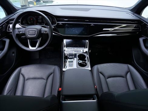 Used 2025 Audi Q7 2.0T Premium Plus AWD/4WD image 14