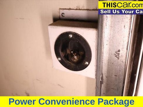 Used 2017 Chevrolet Express 3500 image 11