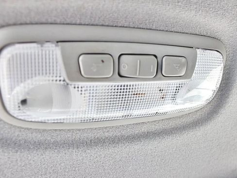 Used 2019 Ford Transit 350 XLT image 31