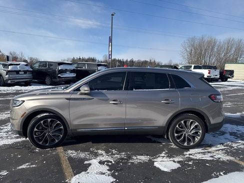 Used 2021 Lincoln Nautilus Reserve w/ Cargo Utility Package image 6