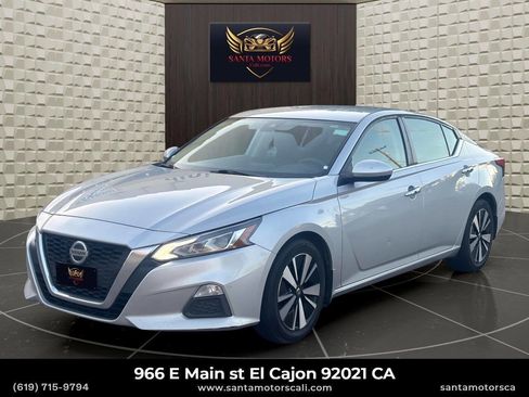 Used 2022 Nissan Altima 2.5 SV FWD image 1