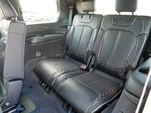 Used 2021 Jeep Grand Cherokee L Summit w/ Advanced Protech Group IV AWD/4WD image 37