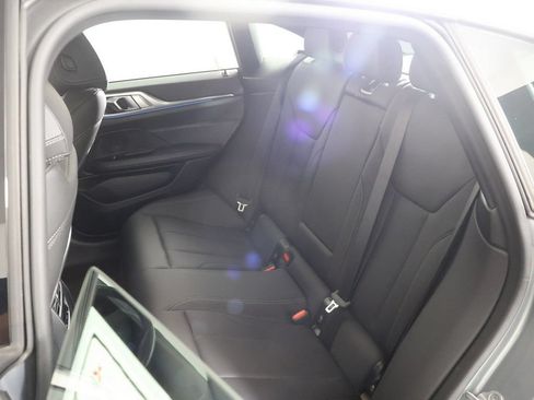 Used 2023 BMW i4 eDrive40 RWD image 32