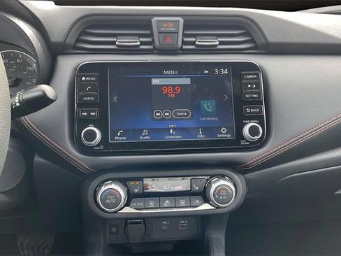 New 2025 Nissan Versa SR w/ Trunk Package image 6