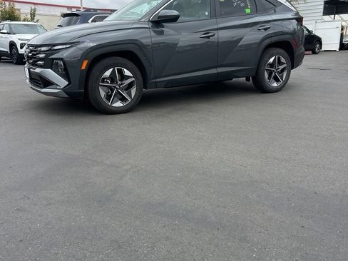Used 2025 Hyundai Tucson SEL AWD/4WD image 1
