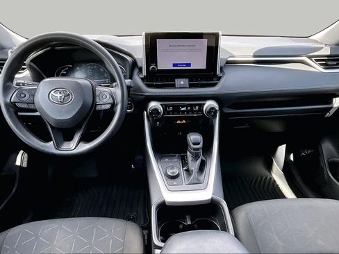 Certified 2025 Toyota RAV4 XLE AWD/4WD image 15