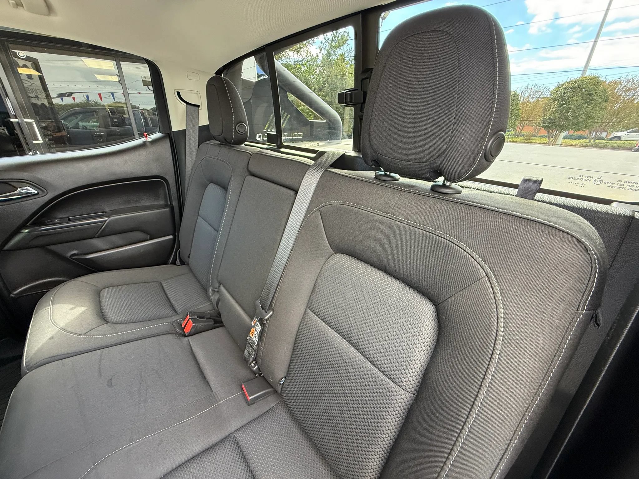 Used 2019 Chevrolet Colorado LT w/ LT Convenience Package AWD/4WD image 50