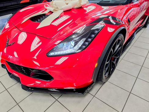 Used 2017 Chevrolet Corvette Grand Sport image 10